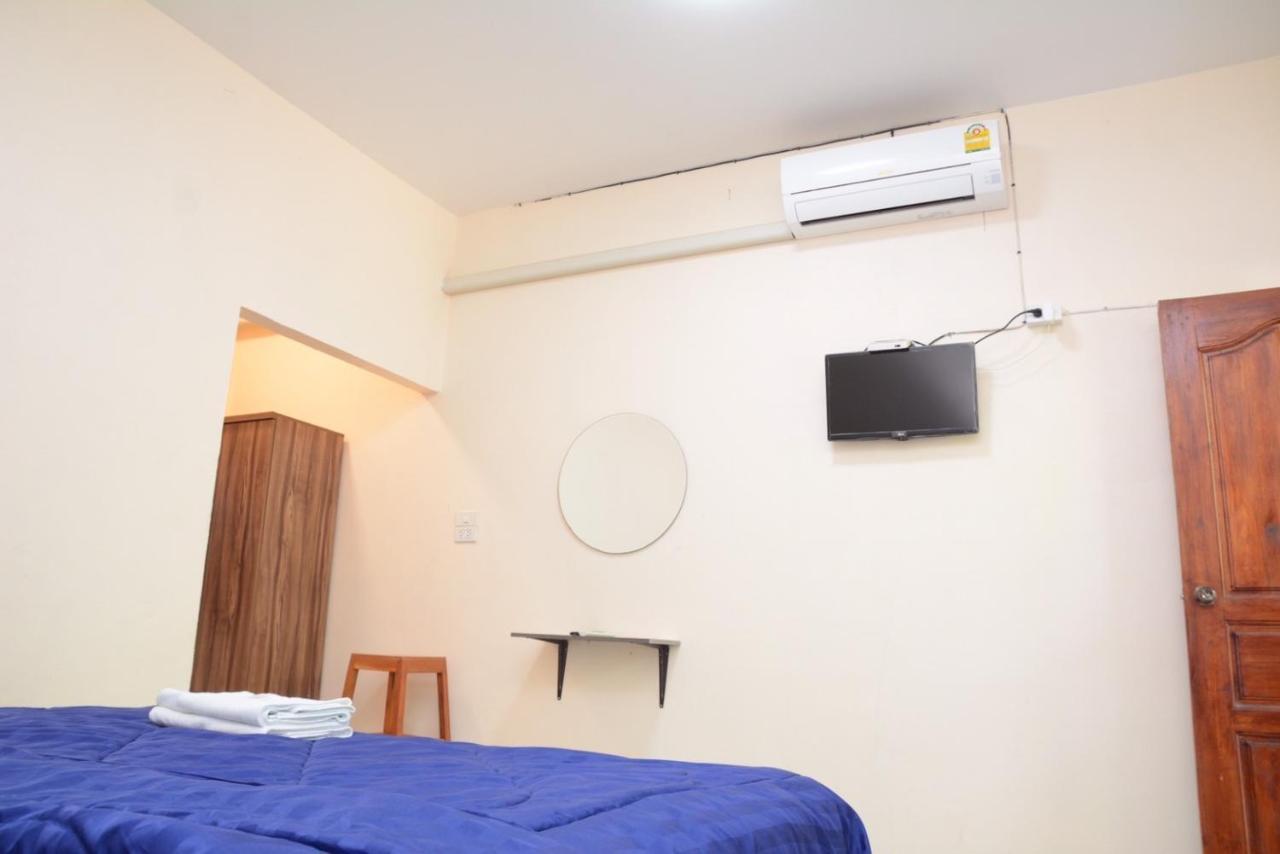โคบาล ห้องพักรายวัน Chom Thong Buitenkant foto